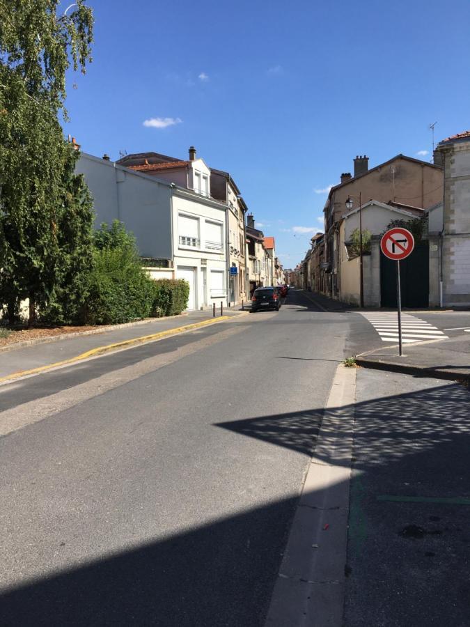 Le Flocmagny Apartment Chalons en Champagne Bagian luar foto